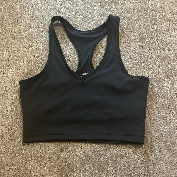 Super cute V-neck exercise top - Picture 1 of 2